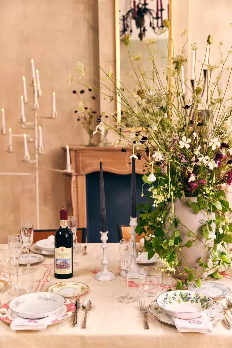 53 Fresh Summer Home Decor Ideas That'll Transform Your Space 8 Arrange a Floral Centerpiece