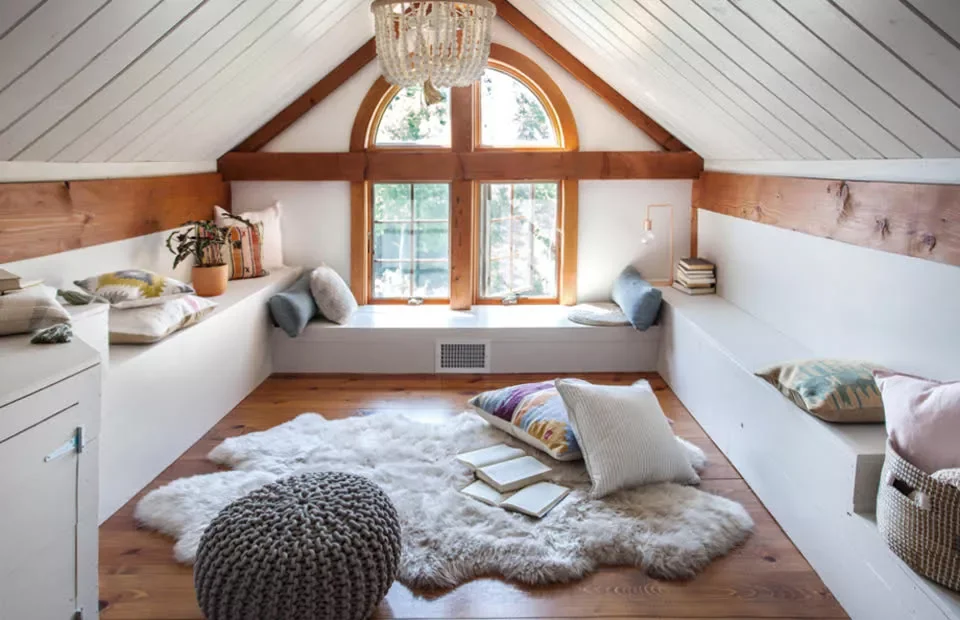 25 Enchanting Kids' Reading Nooks That Blend Style and Functionality 18 Attic Getaway