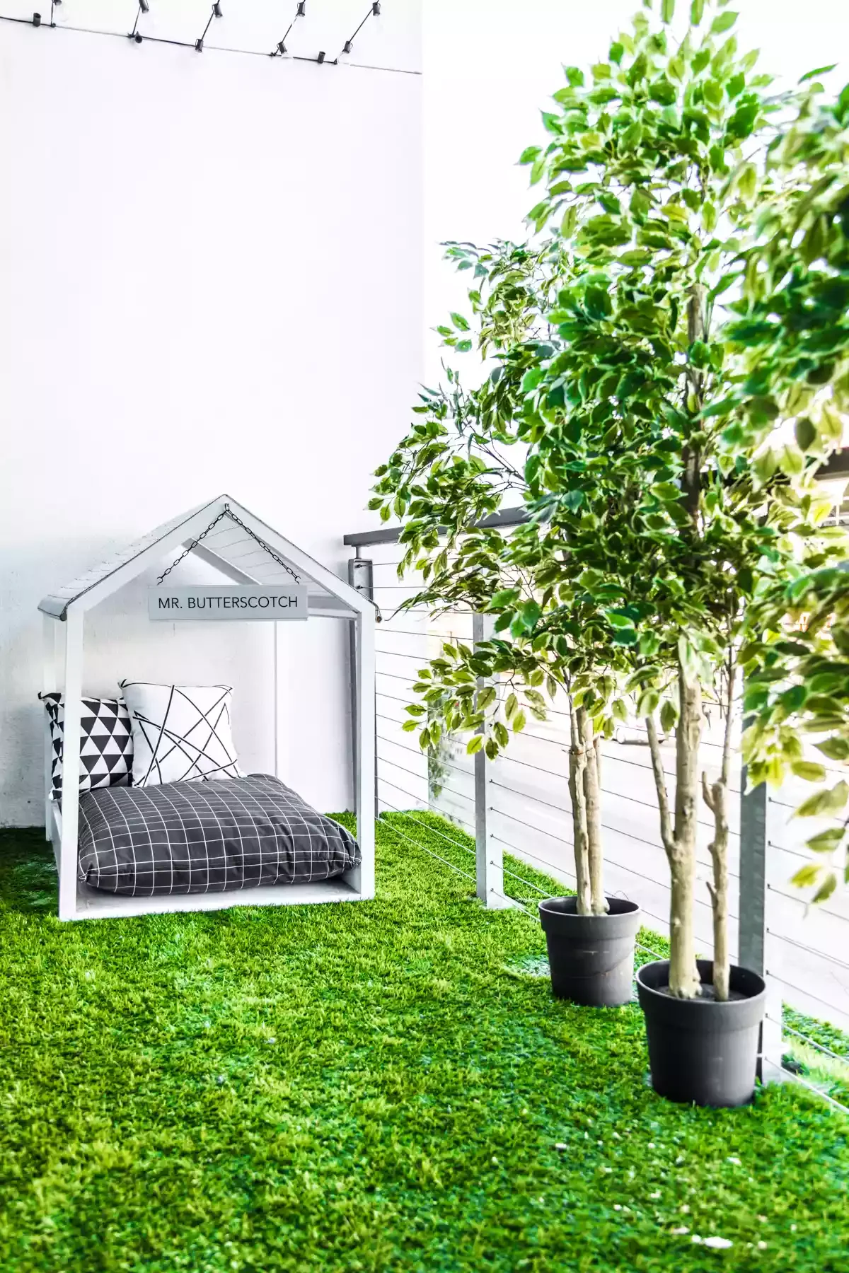 57 Stunning Backyard Transformation Ideas to Create Your Perfect Outdoor Retreat Backyard Doghouse