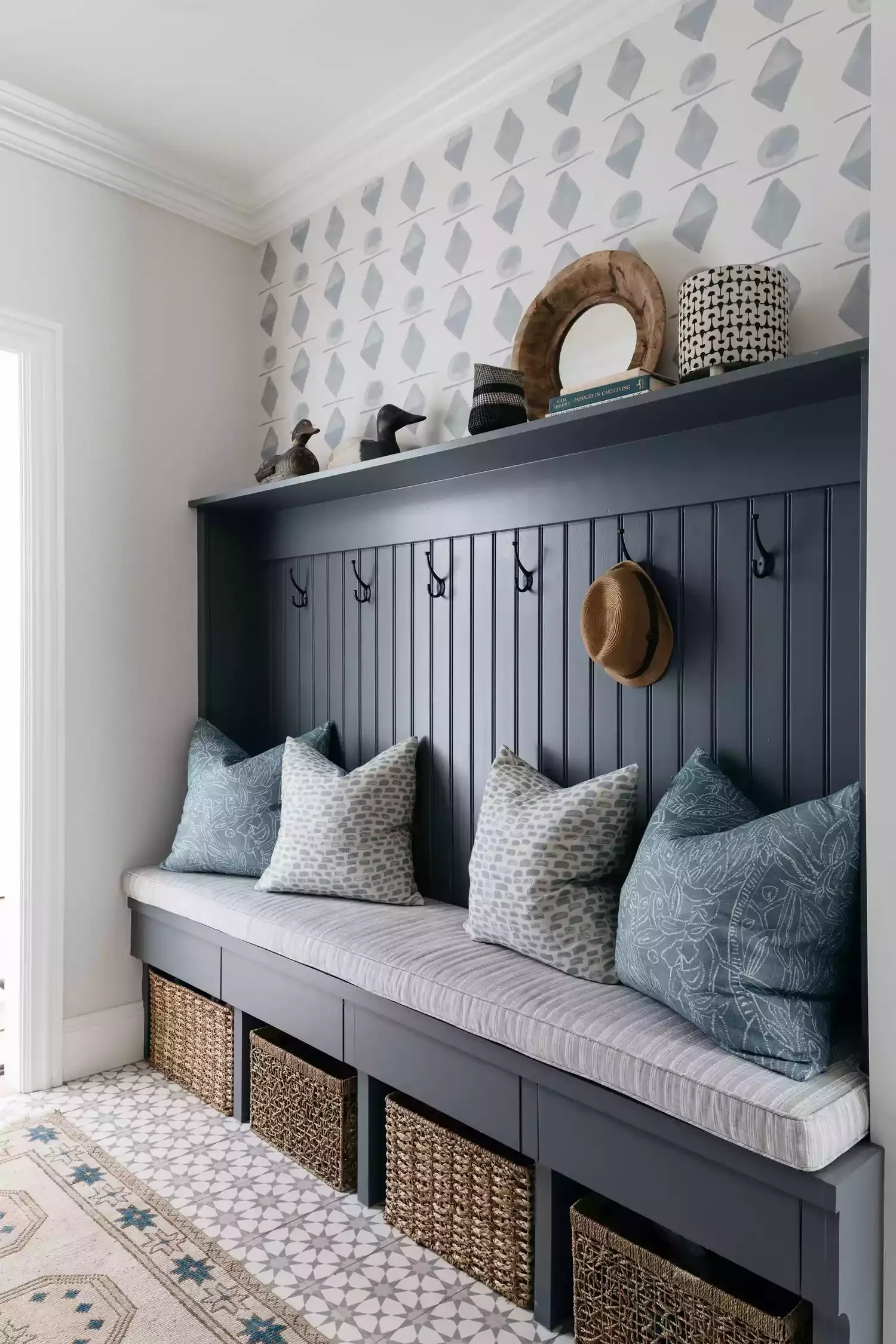 25 Stylish Hat Storage Solutions That Keep Your Collection Organized Banquette With Hooks