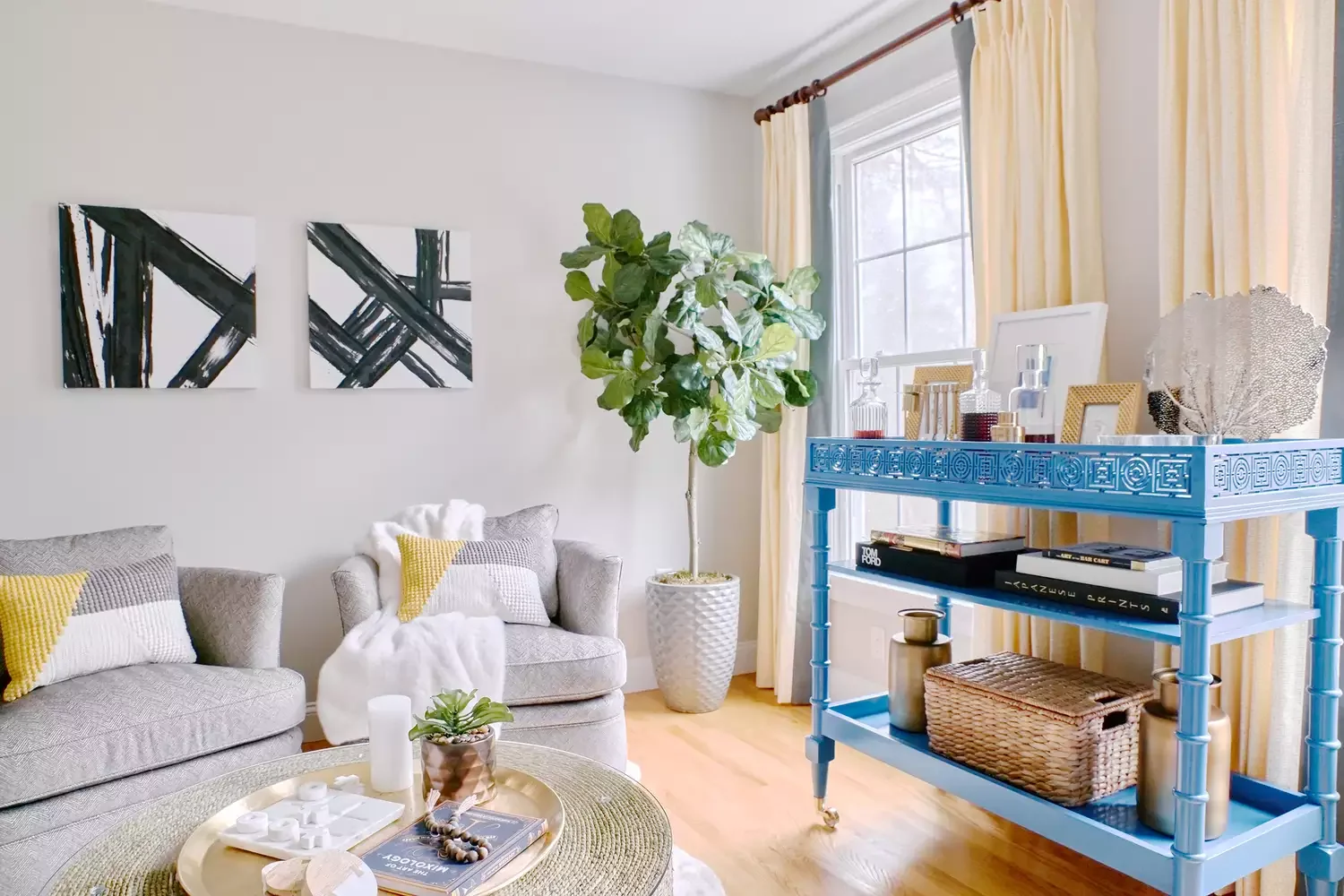 35 Creative Family Room Ideas for the Ultimate Hangout Space 19 Bar Cart Shelving