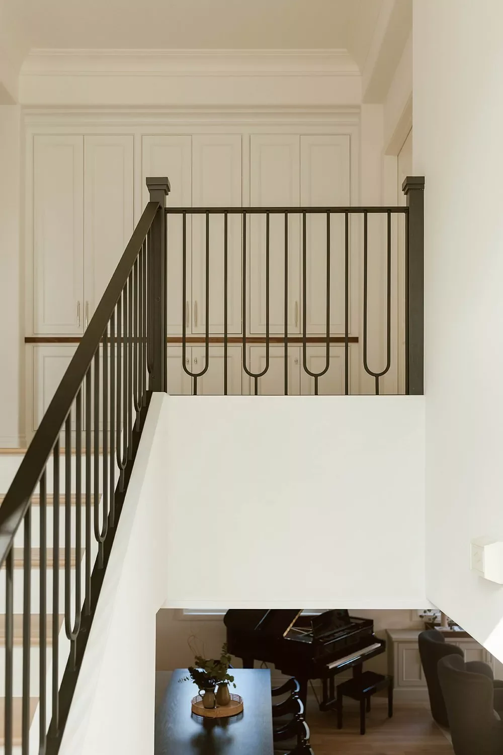 25 Charming Farmhouse Stair Railing Ideas to Transform Your Home 22 Be Contemporary With a Twist