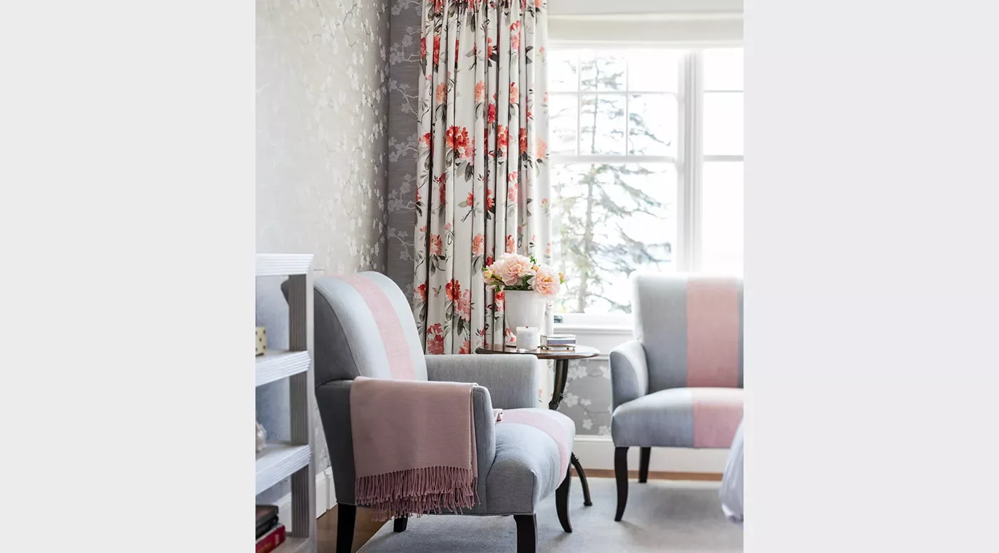 28 Timeless Preppy Home Decor Ideas That Transform Every Space 28 Be Flowery