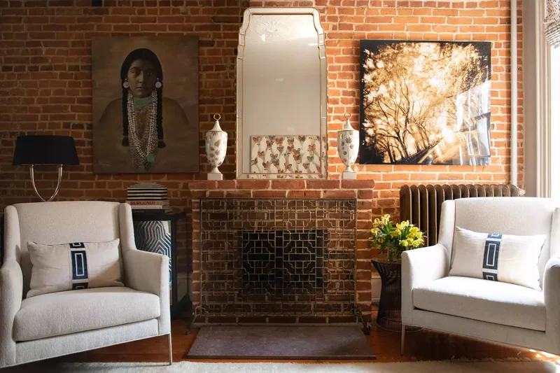 44 Beautiful Fireplace Mantel Styling Ideas 28 Be Symmetrical