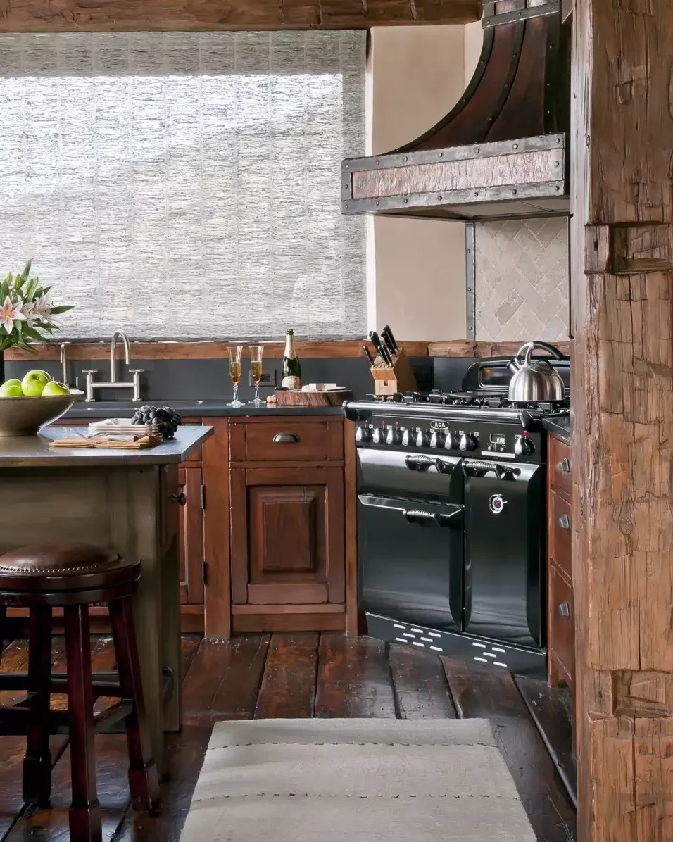 18 Cozy Cabin Kitchen Design Ideas That'll Make You Want to Move to the Mountains 17 Be Thoughtful About Your Seating