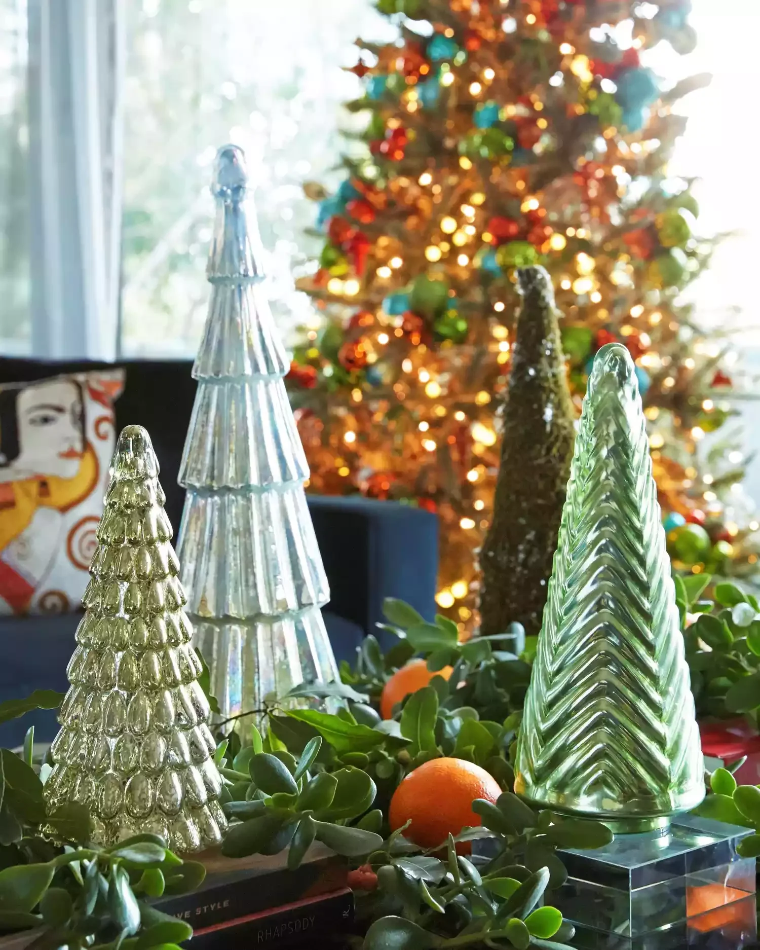 115 Stunning Christmas Decorating Ideas to Transform Your Home This Holiday Season Bedazzle the Coffee Table