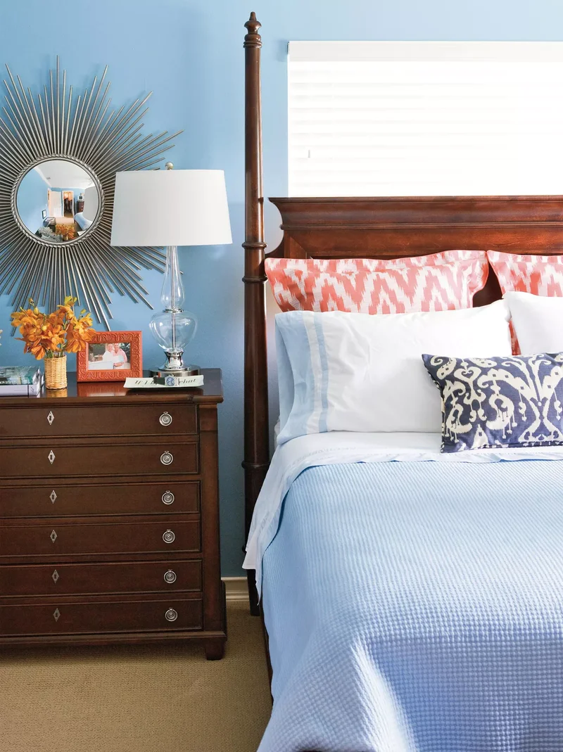 22 Smart Bedroom Storage Solutions for Better Organization 8 Bedside Library