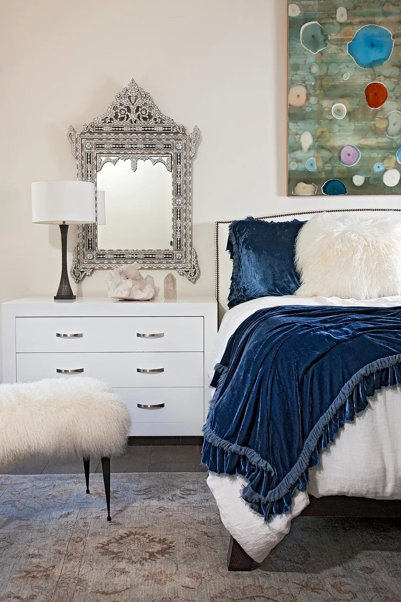 22 Smart Bedroom Storage Solutions for Better Organization 13 Bedside Upgrade