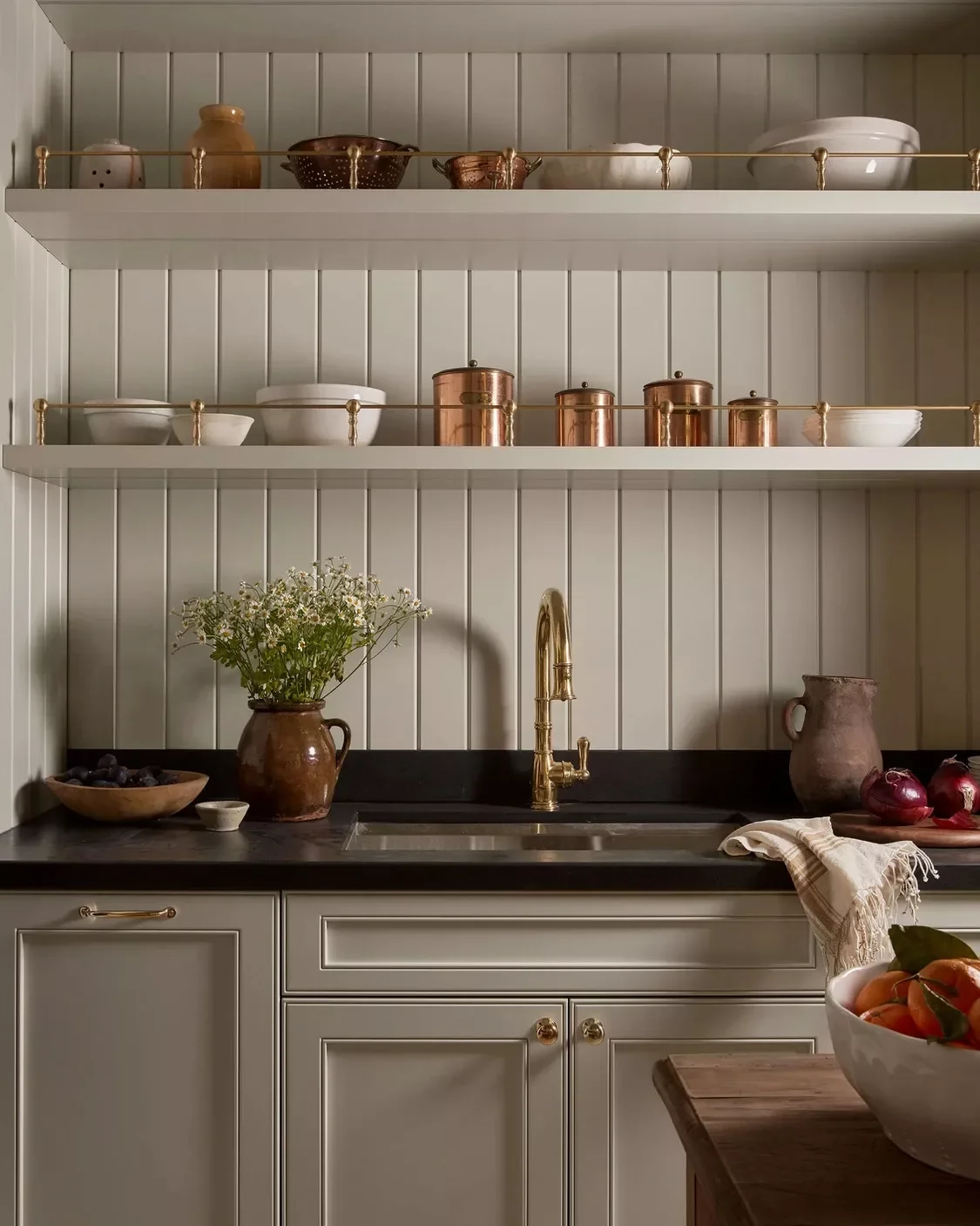 44 Beautiful Beadboard Kitchen Backsplash Ideas to Create Your Dream Cooking Space 33 Beige Beadboard Backsplash