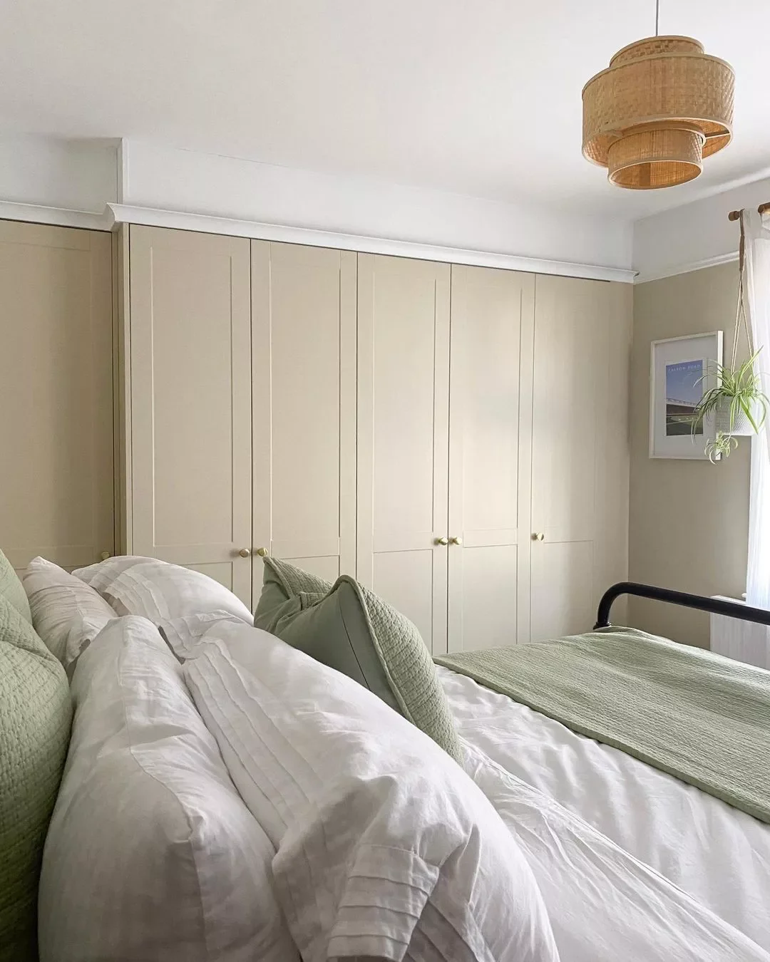 33 Stylish Beige Bedroom Ideas That Will Transform Your Space 12 Beige Wardrobes