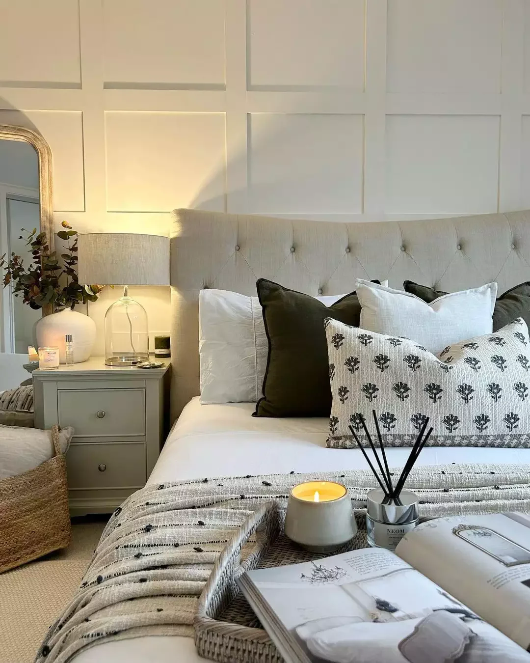 33 Stylish Beige Bedroom Ideas That Will Transform Your Space 17 Beige With Black and Green