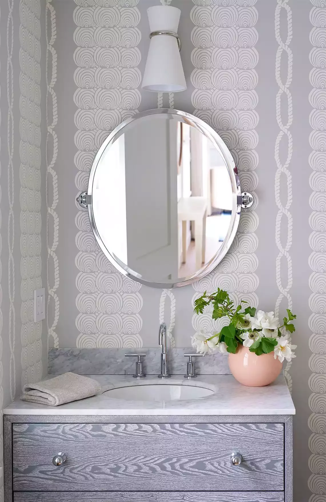 25 Bathroom Mirror Ideas That Make Any Space Feel Massive Beveled Mirror