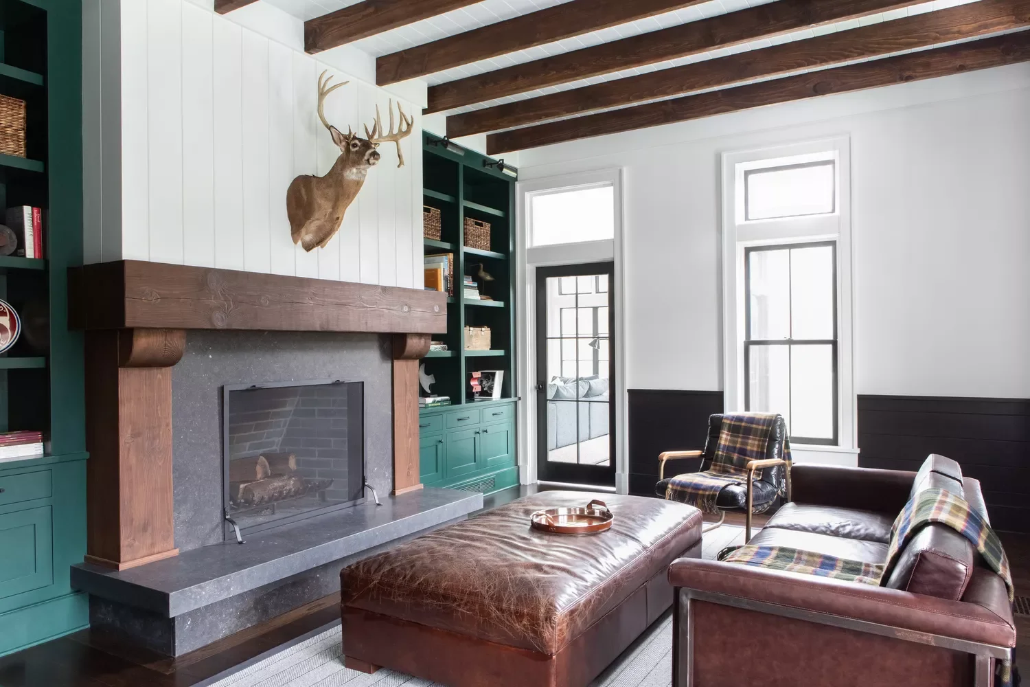 35 Stunning Black Door and White Trim Combinations That Create Perfect High-Contrast Drama 34 Black Interior Door