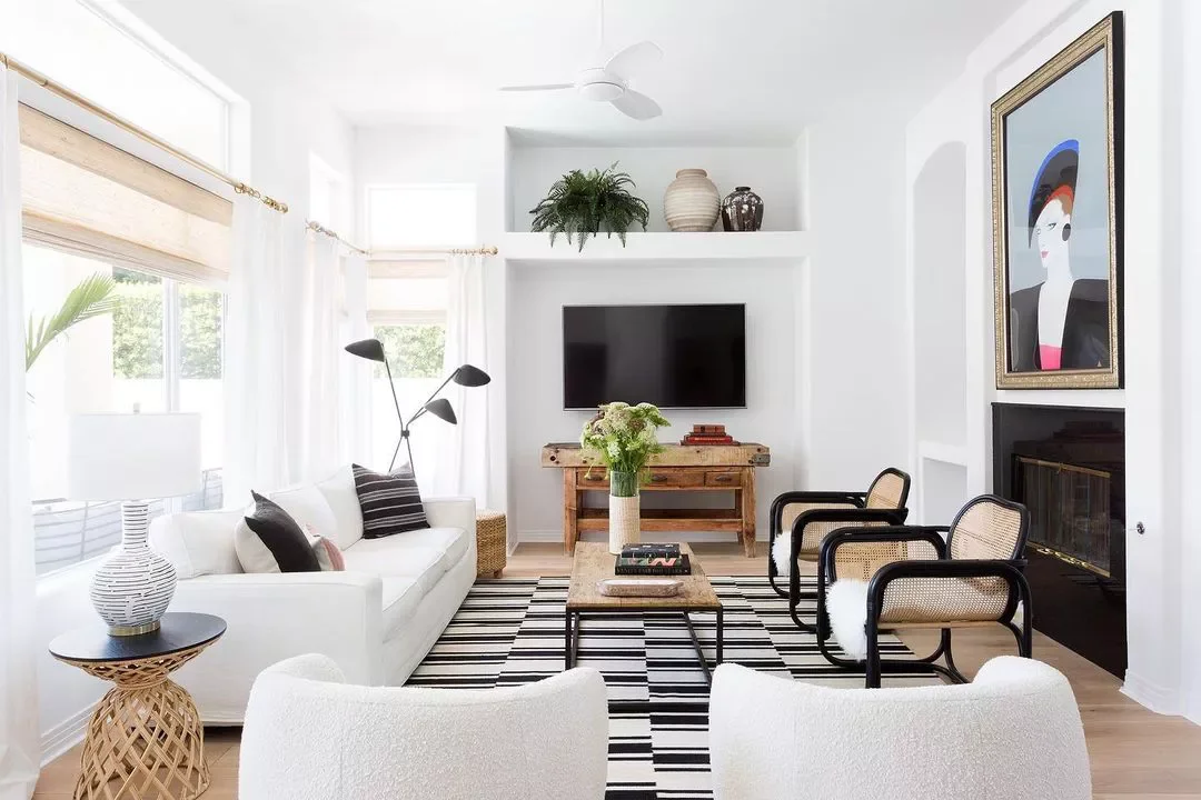 35 Creative Family Room Ideas for the Ultimate Hangout Space 4 Black-and-White Design