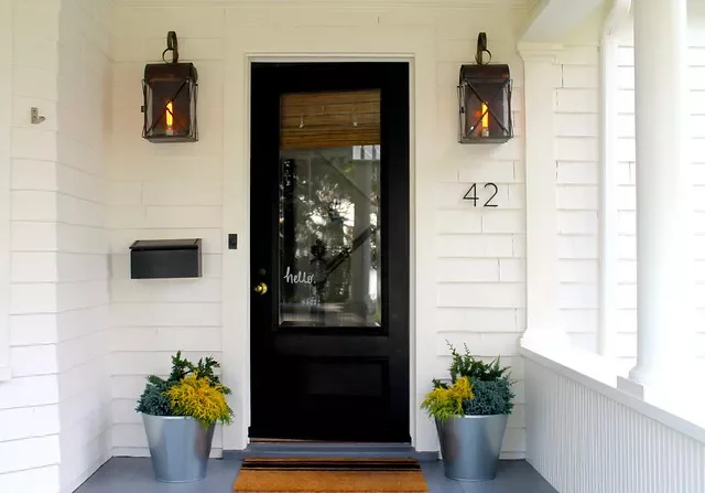 35 Stunning Black Door and White Trim Combinations That Create Perfect High-Contrast Drama 3 Black and White Front Door
