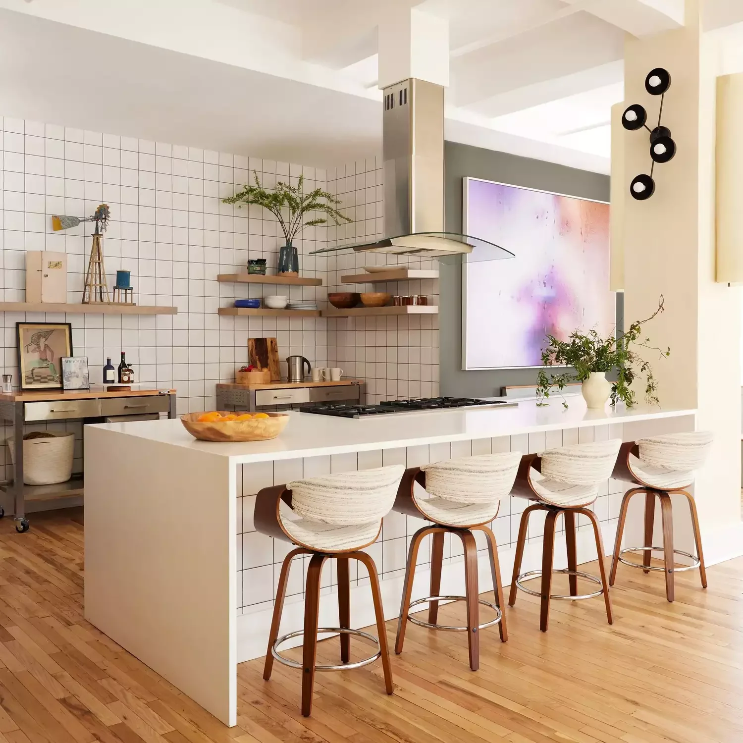 36 Eclectic Kitchen Ideas That Create Character Yet Stay Timeless Blend Industrial With Art