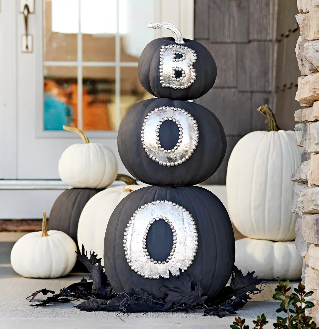 80 Quick Halloween Crafts You Can Complete in One Day 74 Blingy