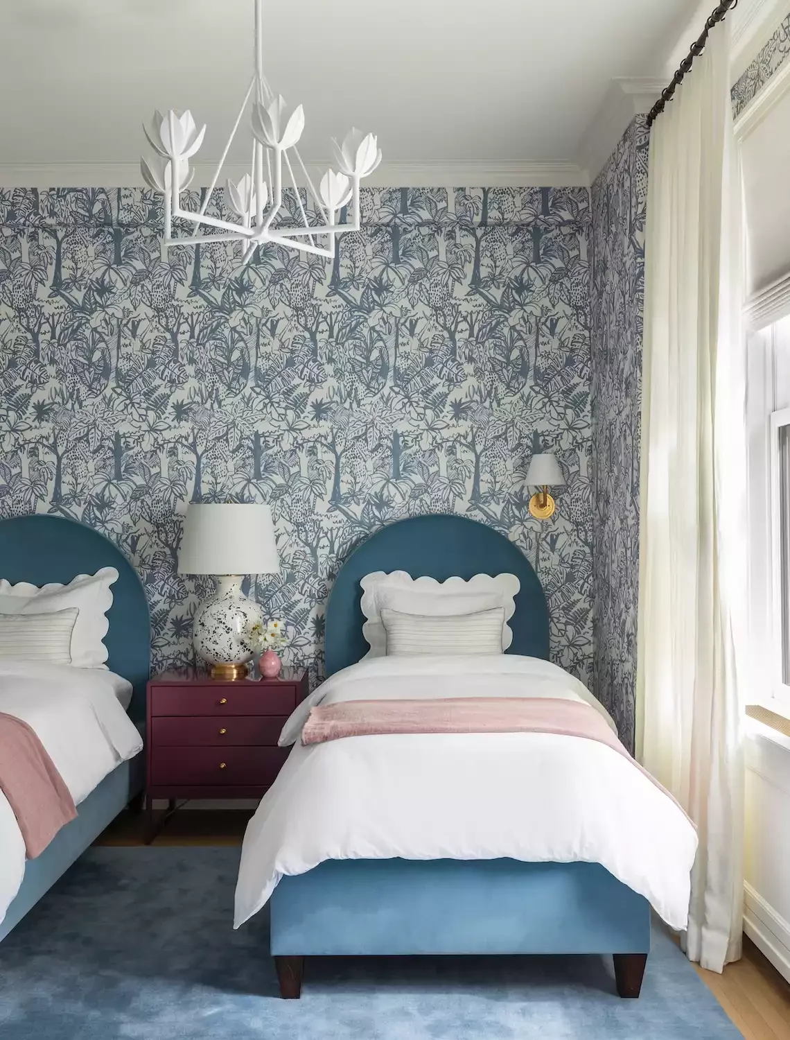 22 Stunning Blue Wall Ideas That Will Transform Your Home 6 Blue Patterned Wallpaper