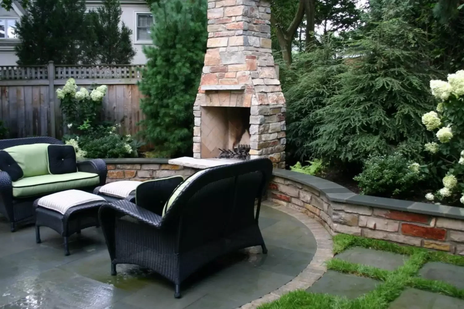 39 Stunning Paver Ideas That Transform Your Dream Patio Bluestone Paver Circle Patio