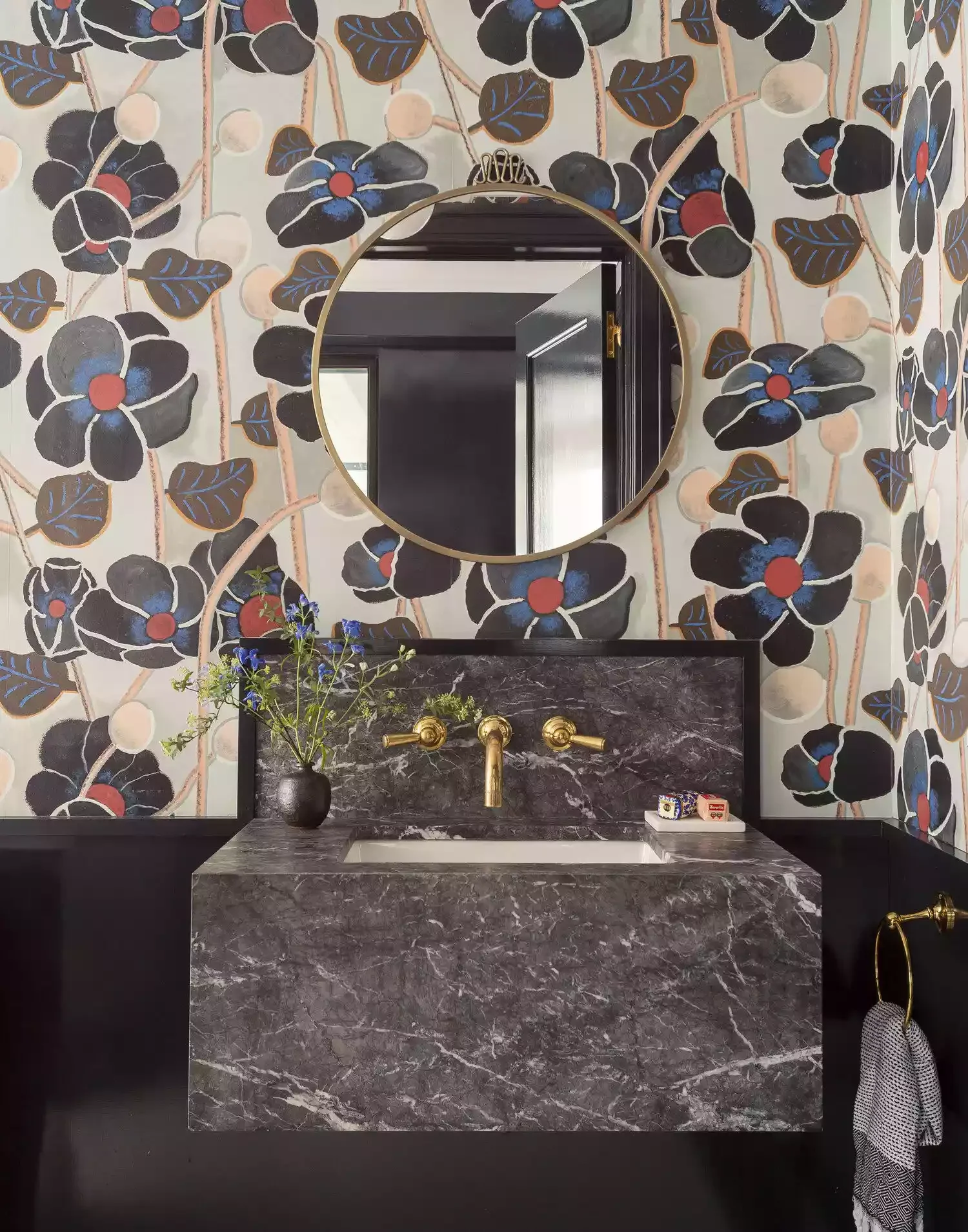 39 Stunning Bathroom Wallpaper Ideas That Will Transform Your Space 4 Bold Floral Wallpaper