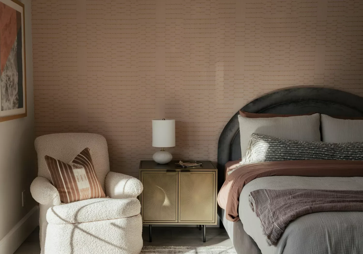 34 Bedroom Chair Ideas That'll Transform Your Space From Boring to Beautiful 10 Boucle Chair