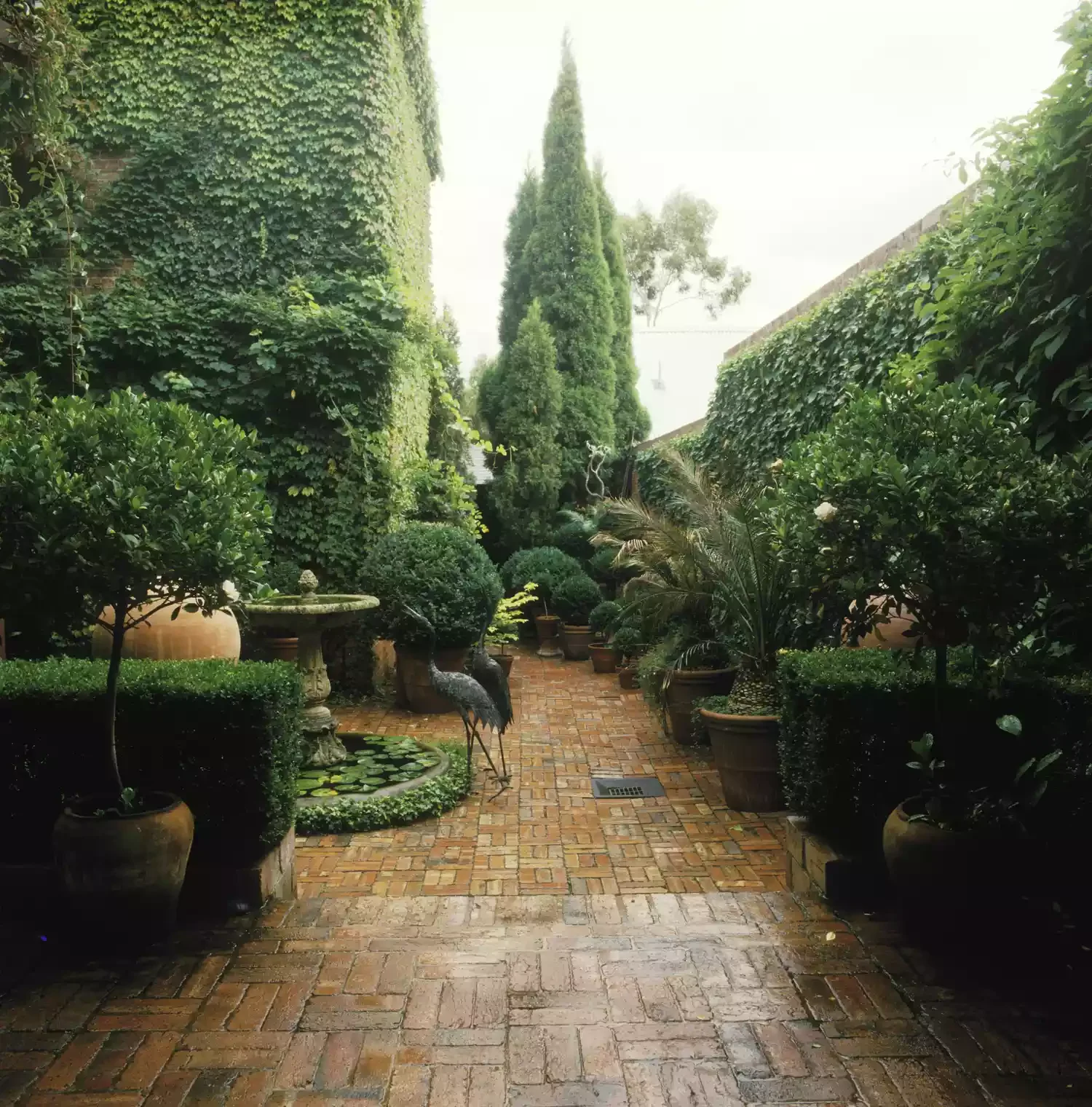 35 Stunning Brick Patio Ideas That Transform Outdoor Spaces Brick Patio in City Garden