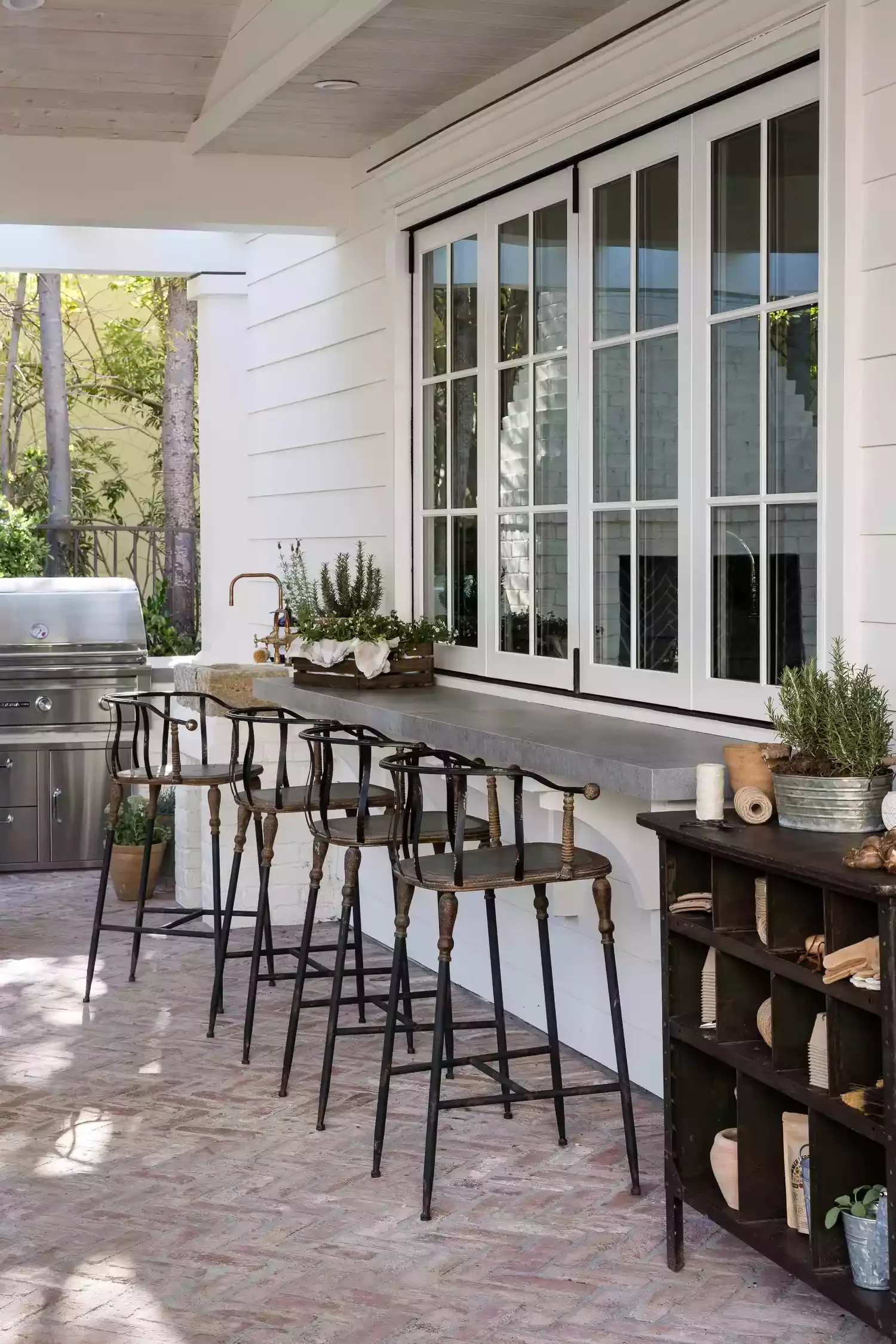 39 Stunning Paver Ideas That Transform Your Dream Patio Brick Pavers Patio