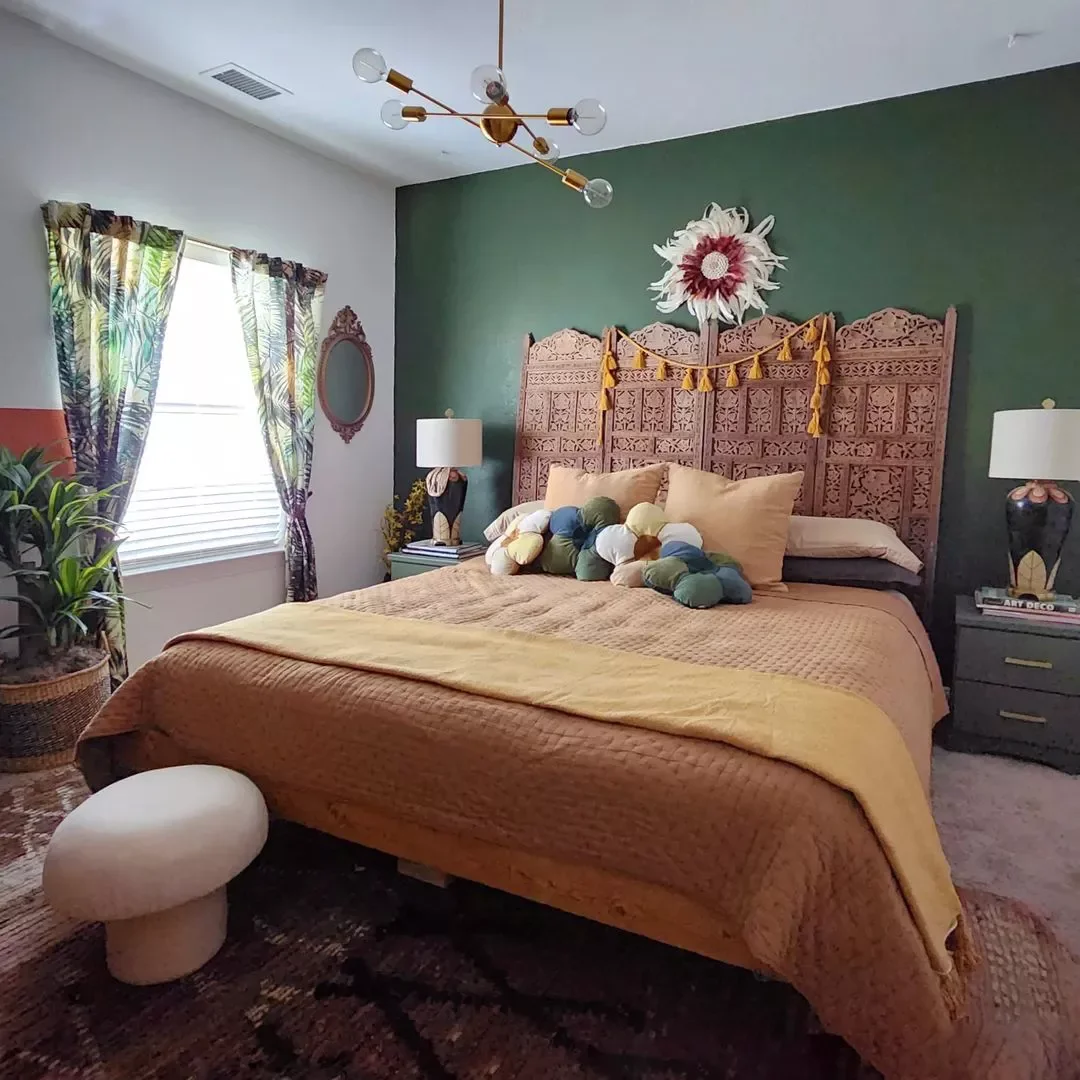 33 Stunning Dark Green Bedroom Ideas That Will Transform Your Space 16 Bring Bohemian Vibes