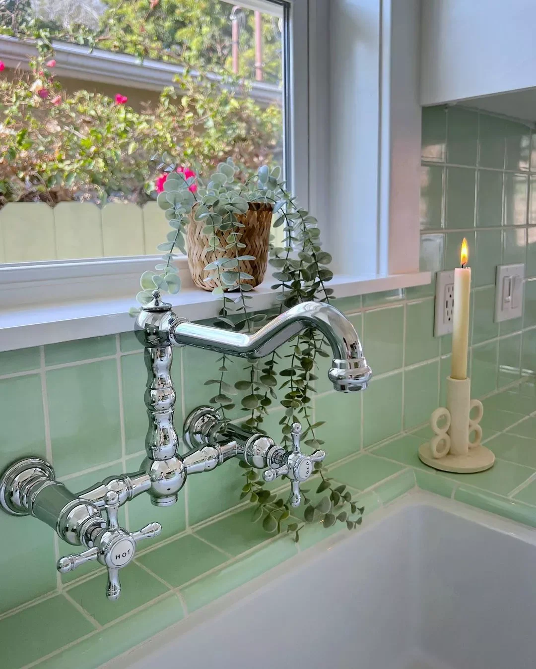20 Brilliant Ways to Decorate Your Home with Candles 12 Bring Charm to the Kitchen Counter