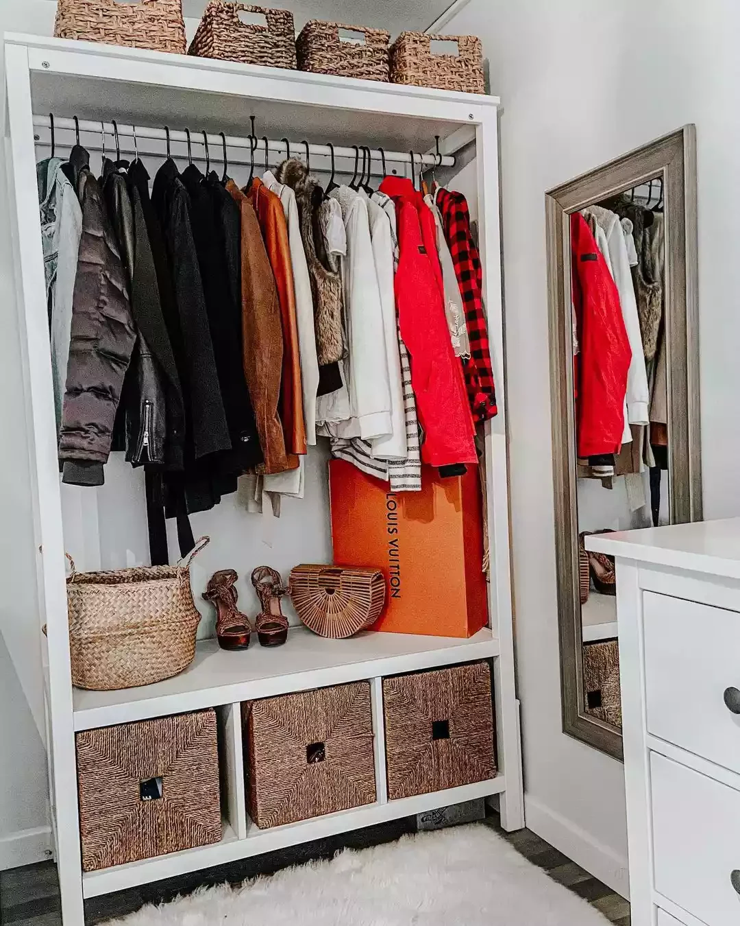23 Brilliant Open Closet Ideas That'll Transform Your Morning Routine Bring Out the Baskets