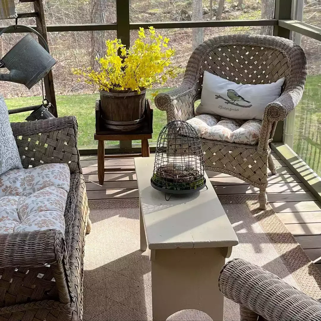 31 Brilliant Small Screened Porch Ideas That Make Every Square Foot Count 26 Bring in Some Wicker