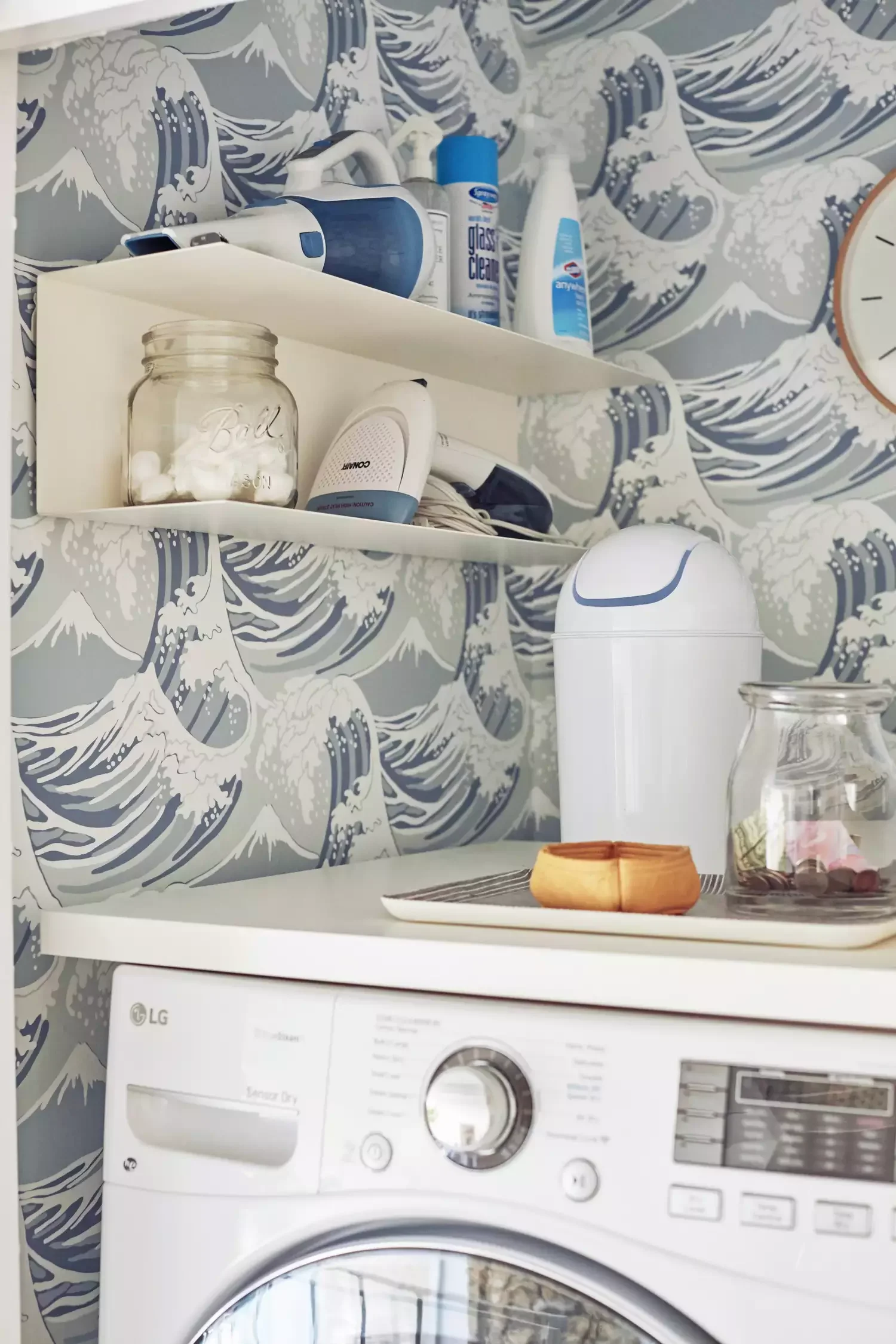 42 Brilliant Laundry Room Organization Solutions to Try This Season Bring in a Countertop Trashcan
