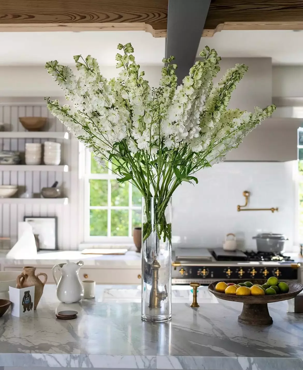 25 Beautiful Minimalist Home Decor Ideas That Transform Your Space 26 Bring the Outdoors In