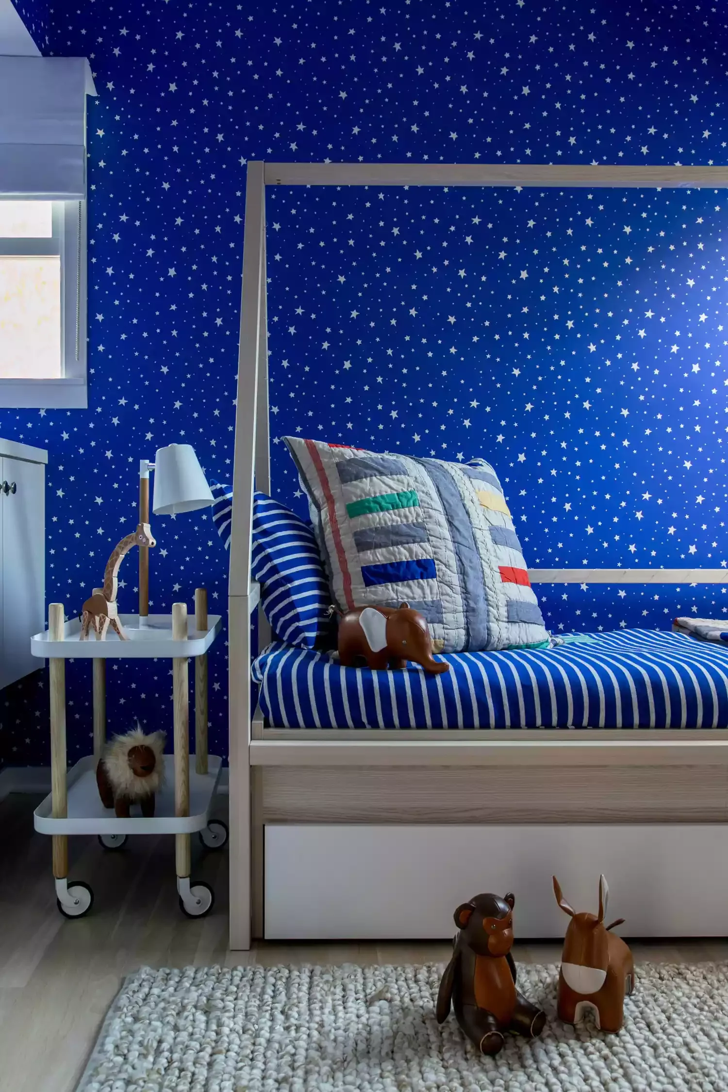 52 Amazing Boys' Bedroom Ideas That Will Make Parents Smile Too 7 Bring the Outdoors In