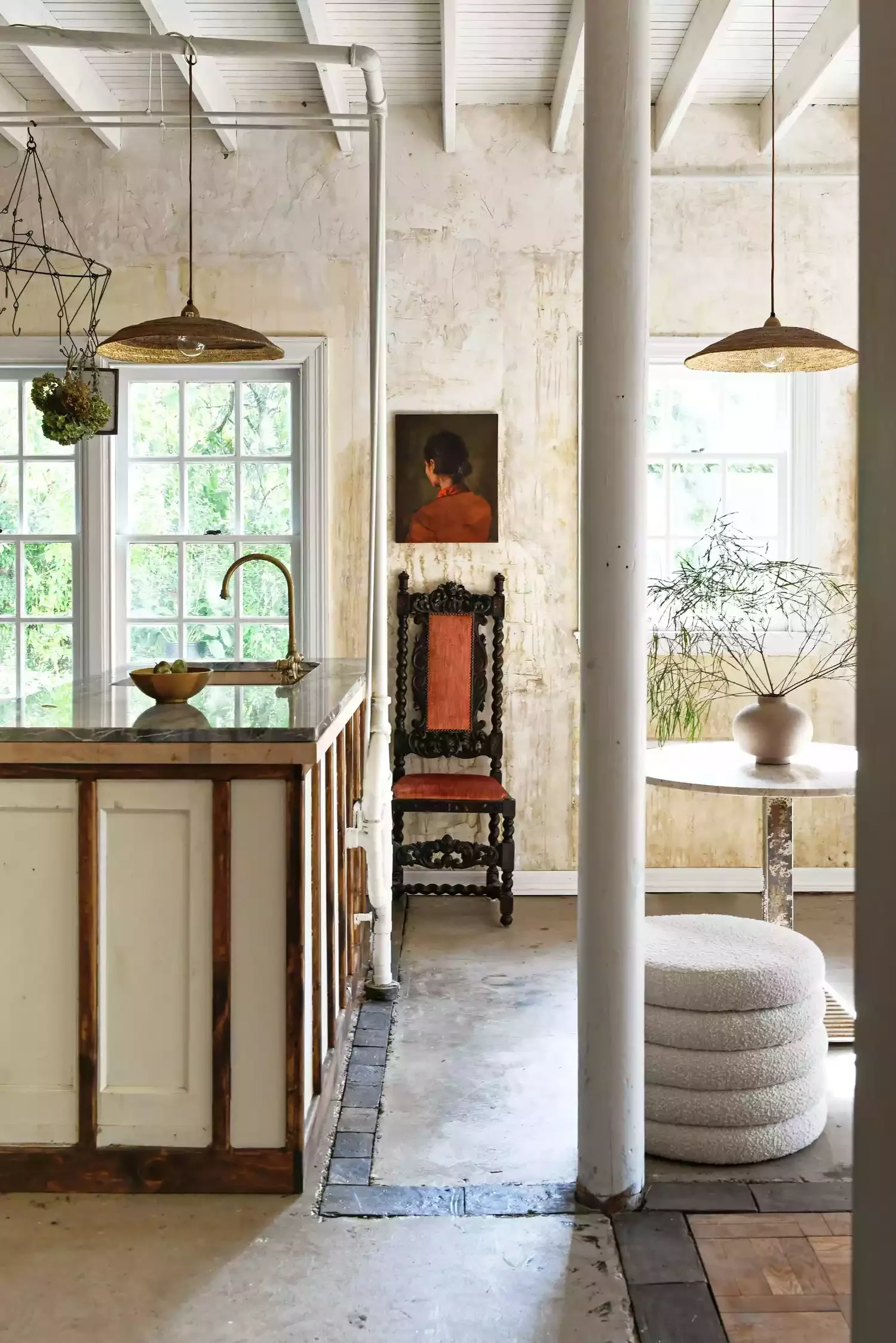 21 Stunning Earth Tone Ideas That'll Transform Your Home Into a Cozy Haven 6 Brown + Rust
