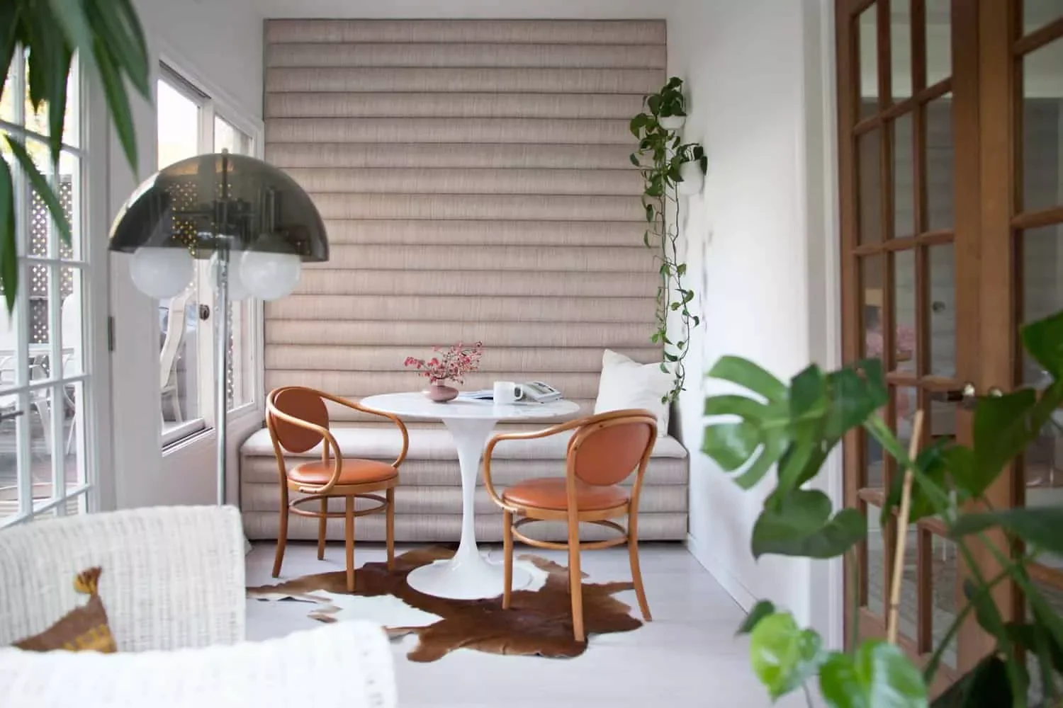 50 Stunning Sunroom Ideas That Transform Your Home Into a Light-Filled Paradise 35 Build Banquette Seating