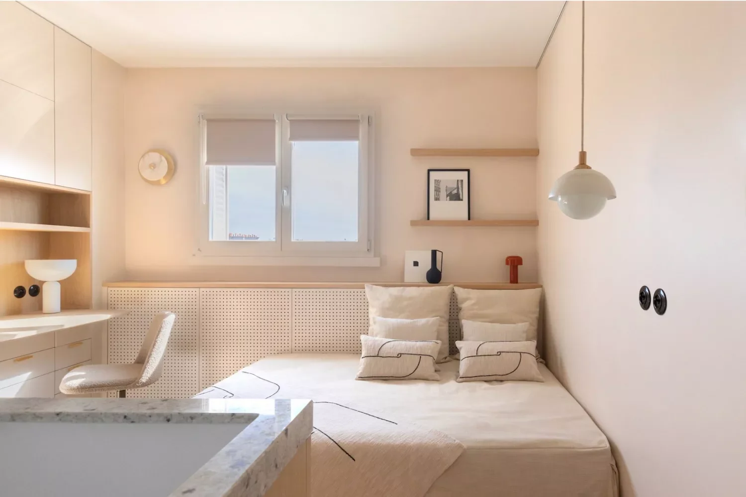 45 Bedroom Office Ideas to Perfect Your Work-Life Balance 12 Build In Seamless Storage
