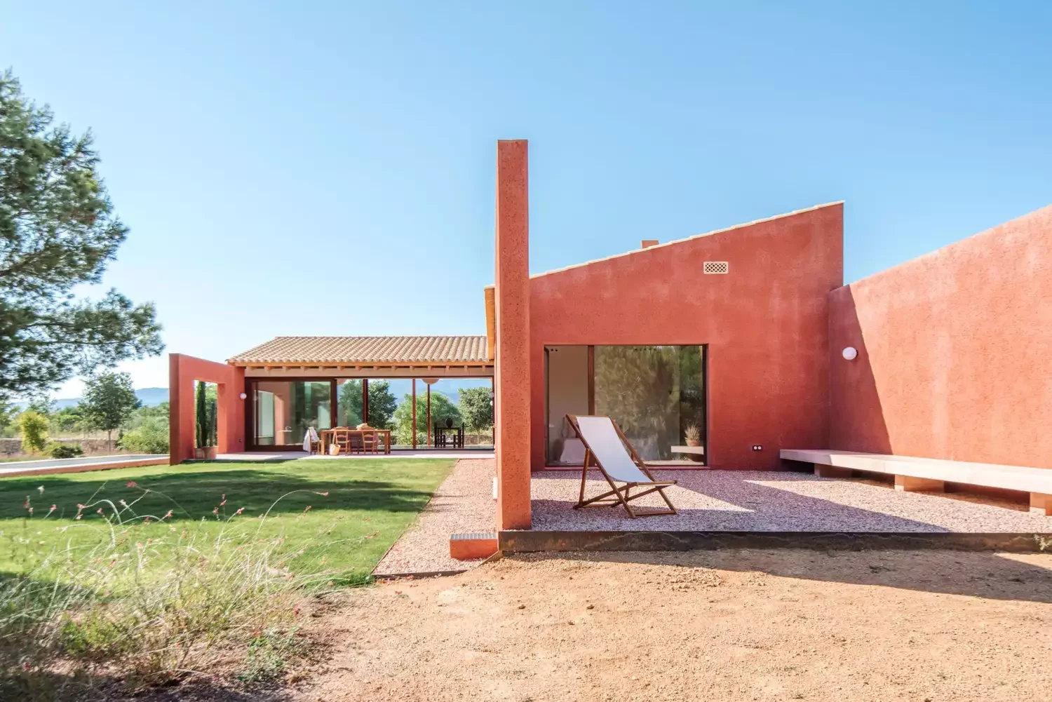 50 Creative Ways to Add Privacy to Your Patio Space 10 Build Privacy Walls