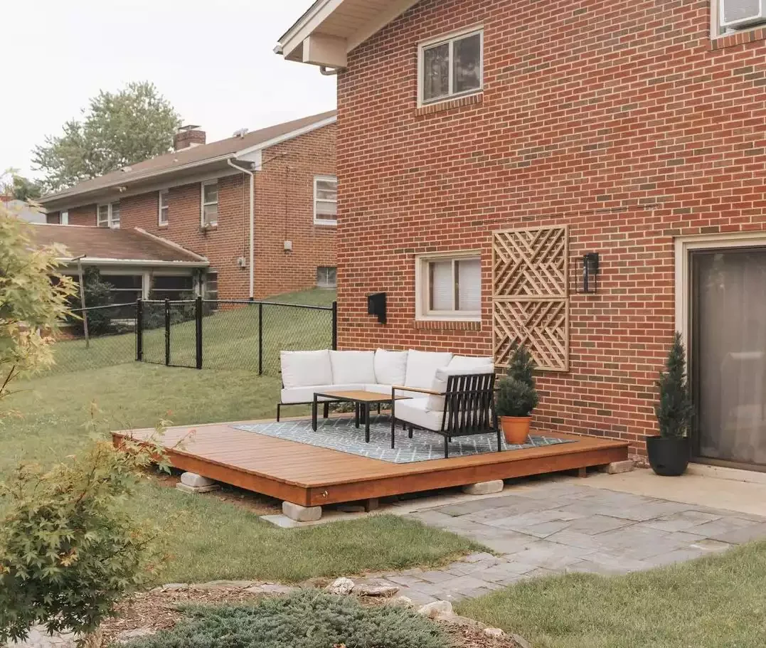30 Creative Ways to Transform Your Small Deck Into a Stunning Outdoor Retreat 8 Build a Ground-Level Deck