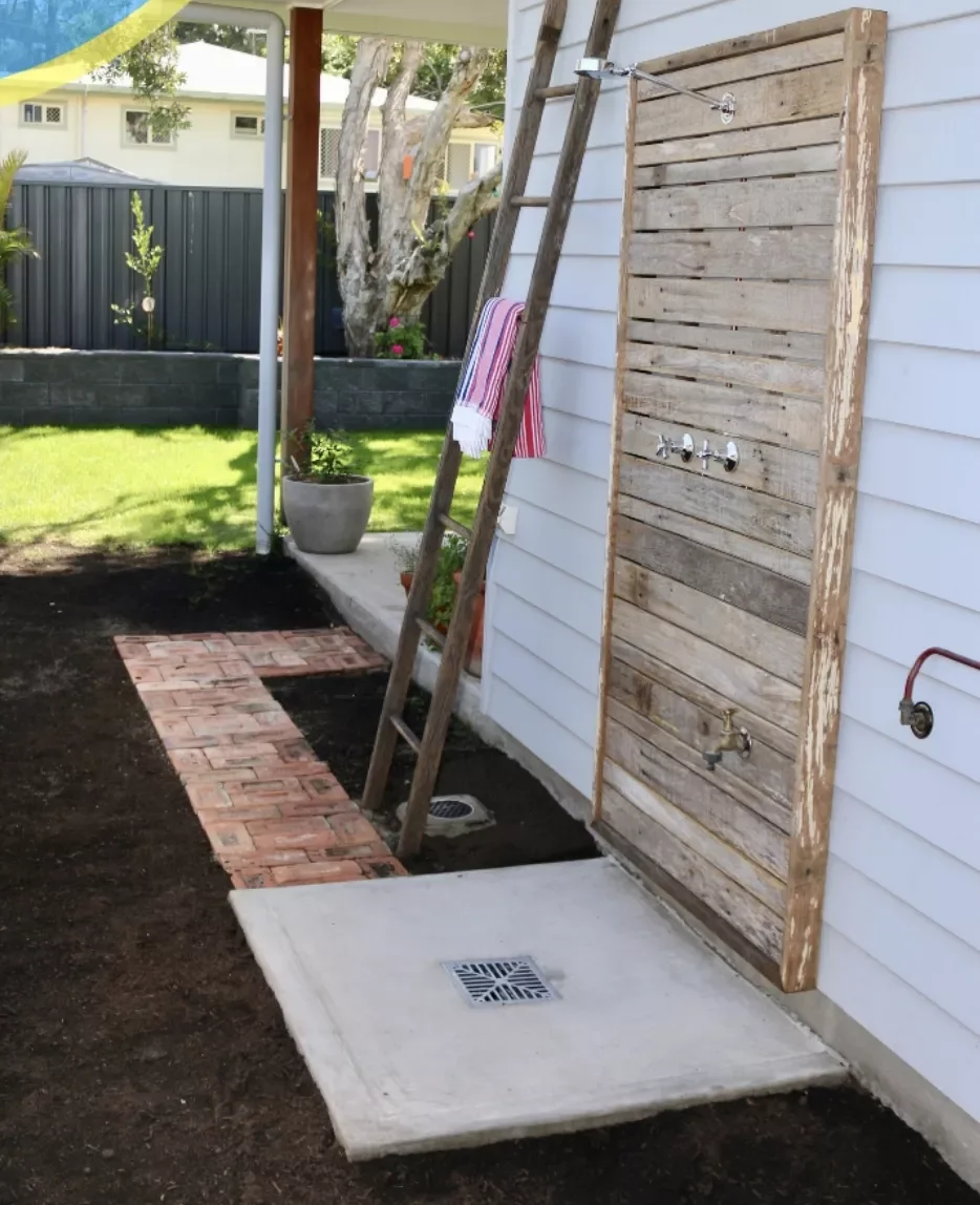 40 Budget-Friendly DIY Backyard Projects to Create Your Dream Outdoor Space Build an Outdoor Shower