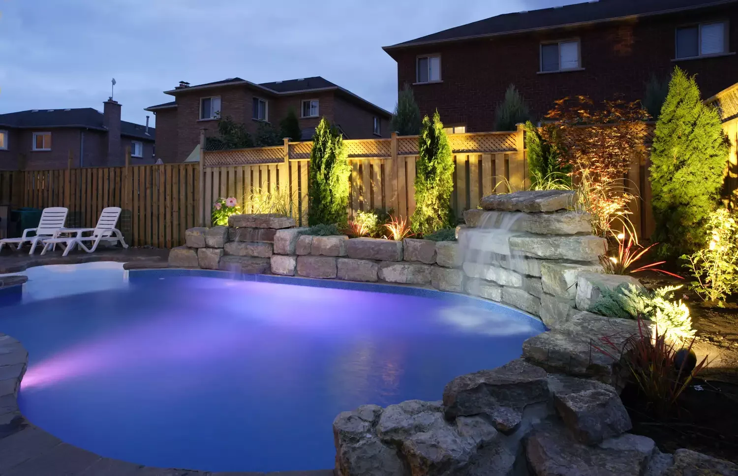52 Stunning Wooden Fence Designs That Add Rustic Charm to Your Outdoor Space Build in Lighting