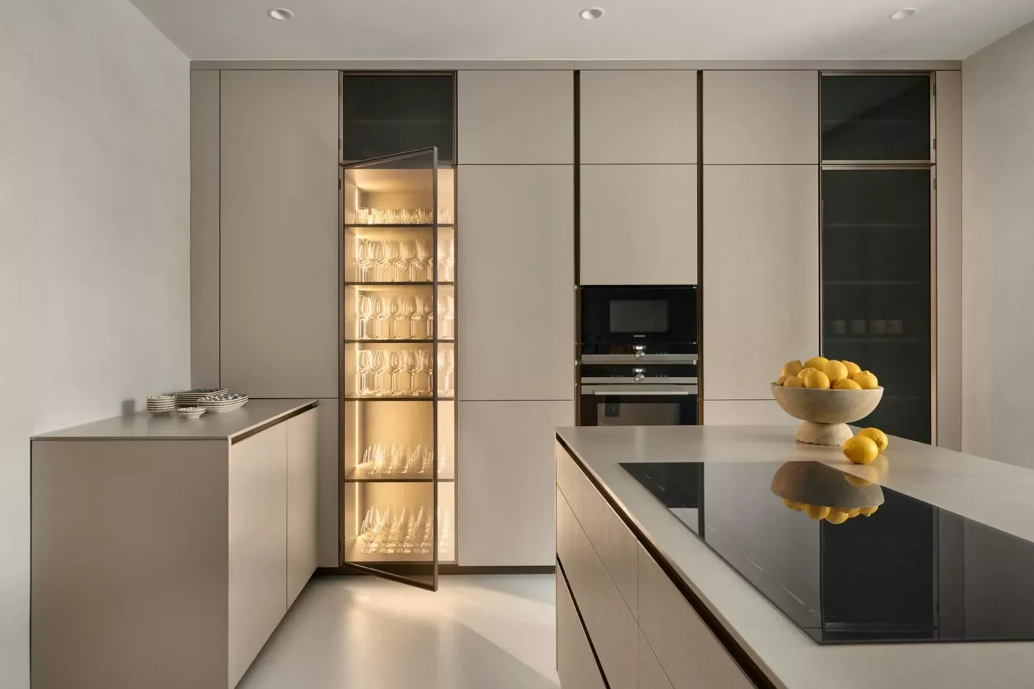 Built-In Light Column