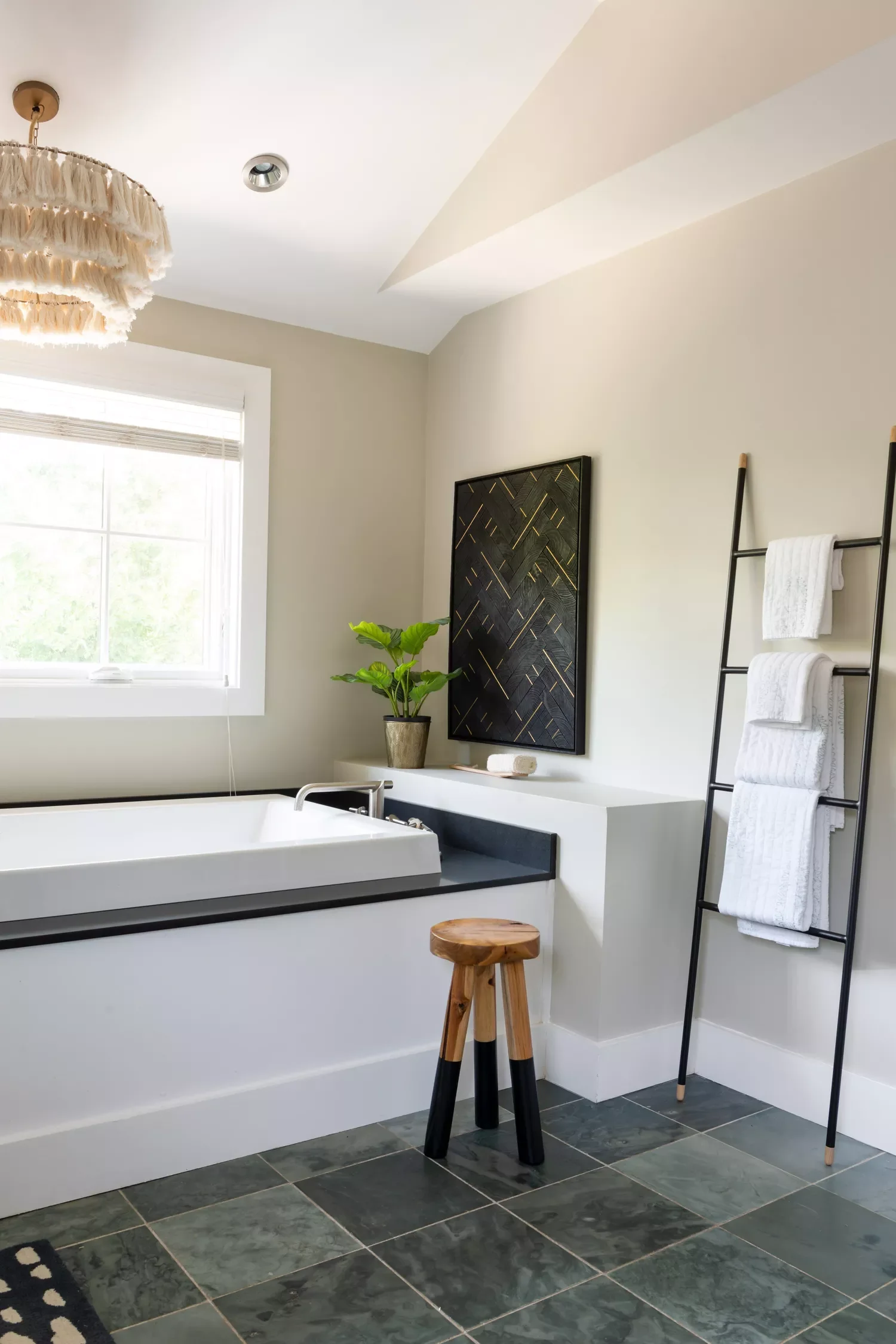 102 Stunning Bathroom Design Ideas That Will Transform Your Space Built-In Tub