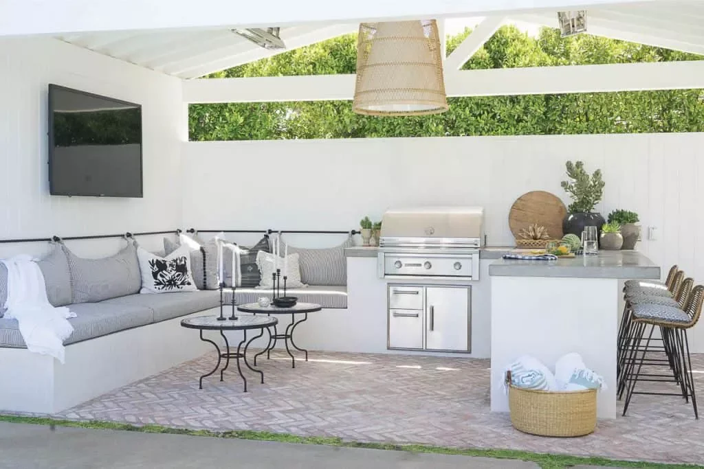 35 Stunning Brick Patio Ideas That Transform Outdoor Spaces California Modern Brick Patio