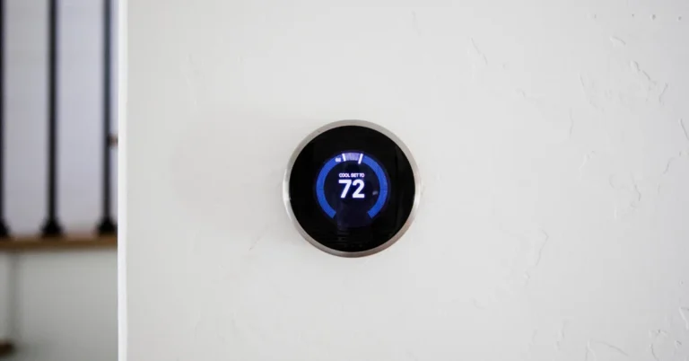 Can Landlord Control Thermostat in Florida? Rental Awareness