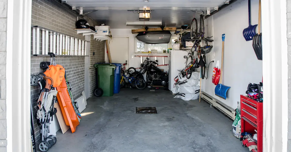 Can Tenant Use Garage As Storage