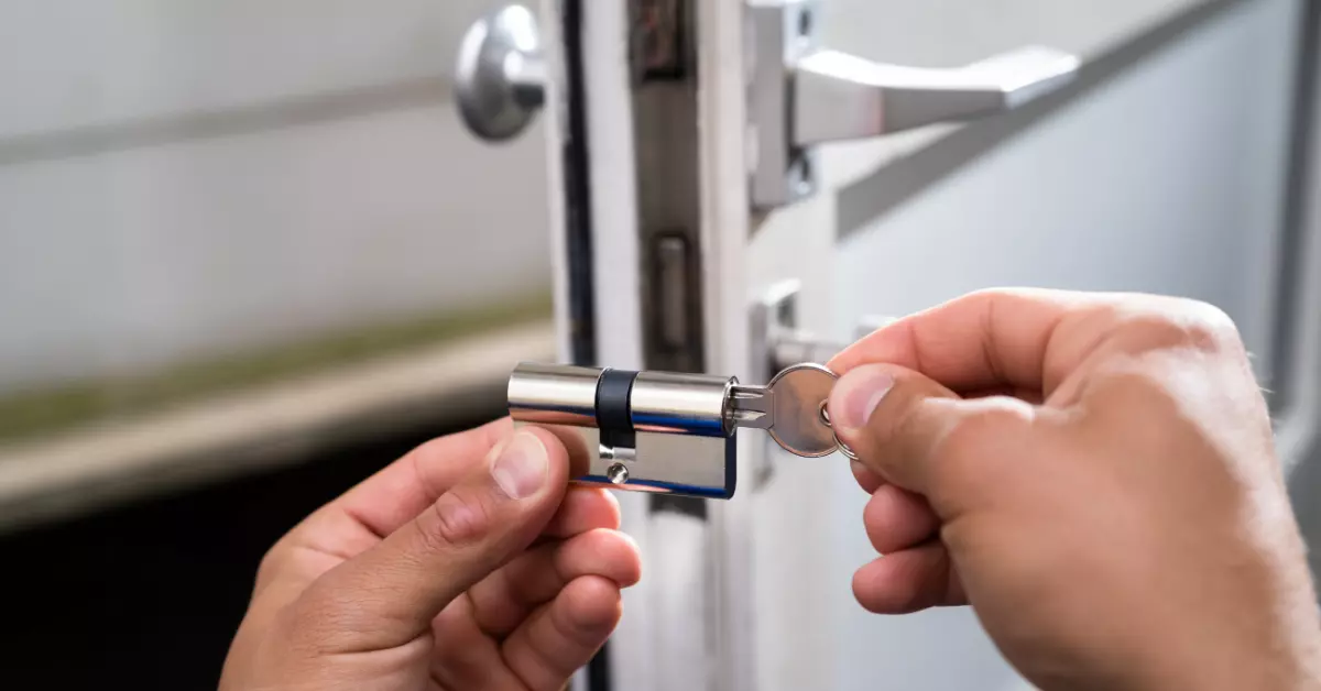 Can a Tenant Lock Out a Landlord
