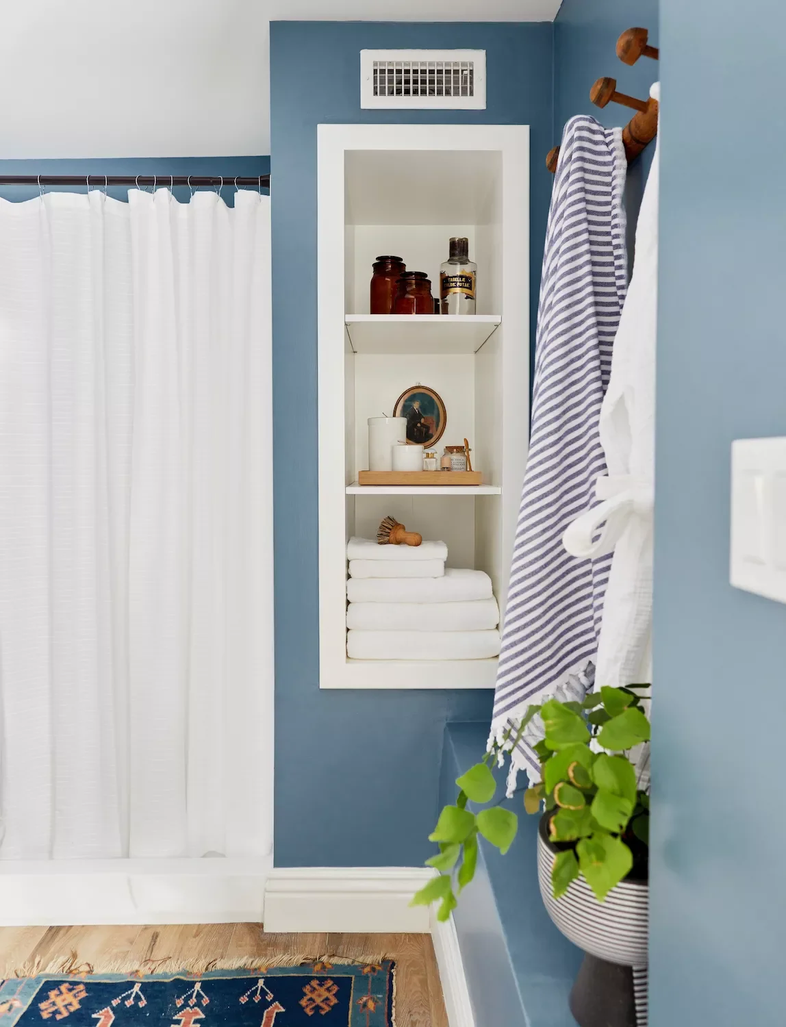 43 Smart Bathroom Storage Solutions That Maximize Every Inch Carve It Out