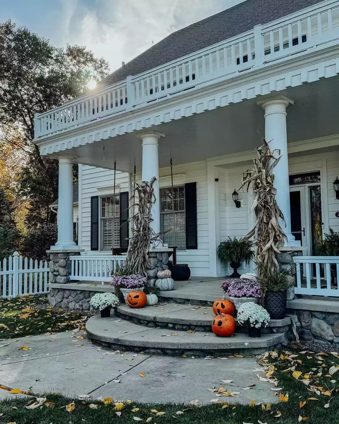 52 Autumn Front Porch Ideas That Will Transform Your Home's Entrance This Fall 11 Carve Some Jack-O-Lanterns