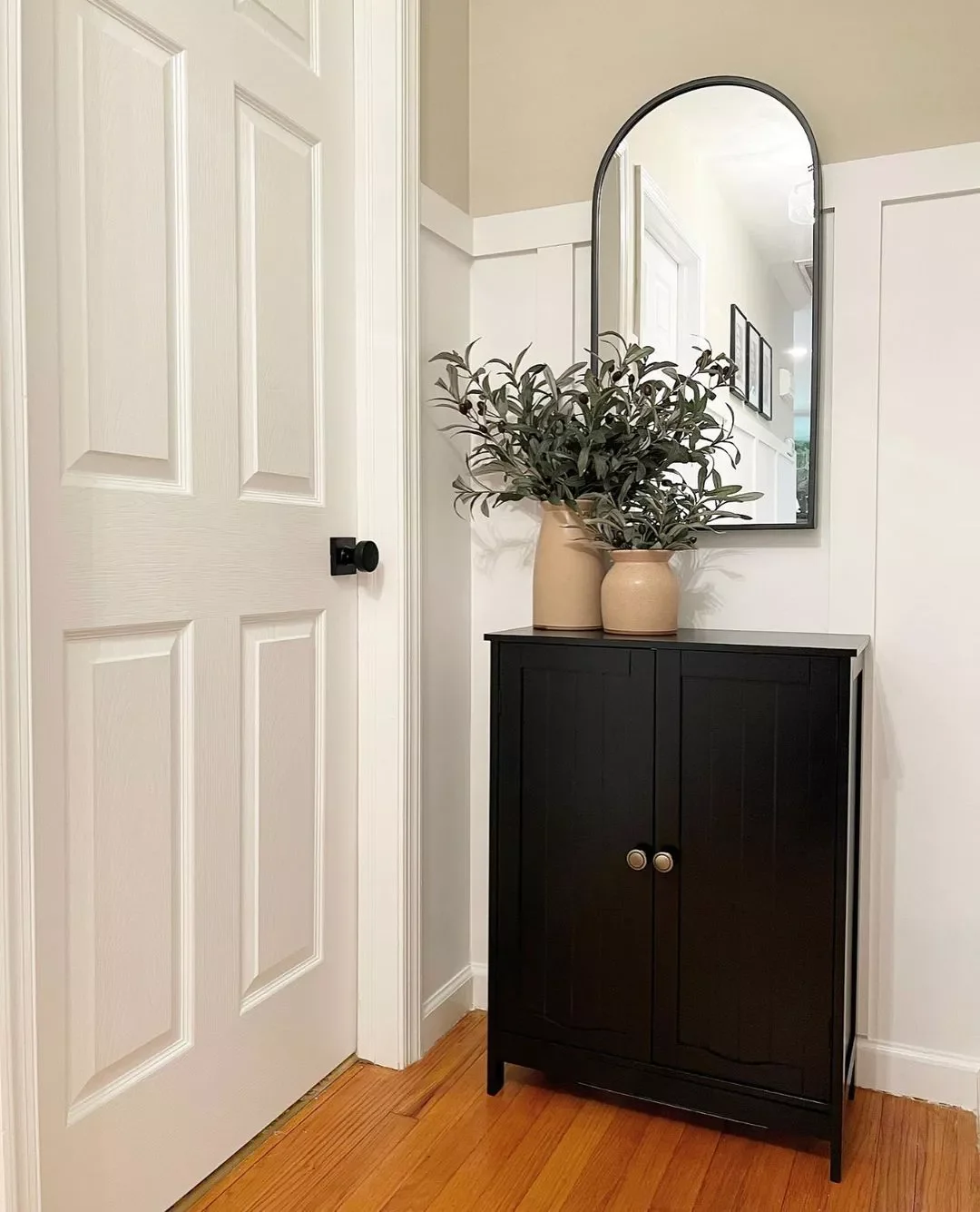 51 Stunning Entryway Mirror Ideas That Will Transform Your Space Cater to Your Specific Size